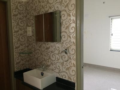 Bathroom Image of 500 Sq.ft 1 BHK Independent House for rent in Vishweshwarya Nagar Gadag for Rs. 8000