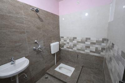 Image of 1455 Sq.ft 3 BHK Apartment / Flat for rent in Sunderpur, Varanasi for Rs. 19000
