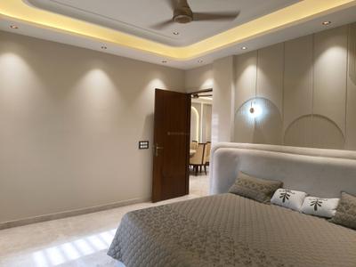 Bedroom Image of 2400 Sq.ft 5 BHK Builder Floor for sale in Nikunj Ultra Luxury Floors, Indirapuram Ghaziabad for Rs. 40000000