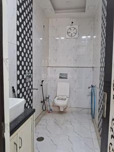 Bathroom Image of 780 Sq.ft 2 BHK Builder Floor for rent in Sector 24 Rohini New Delhi for Rs. 25000
