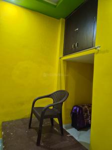 Bedroom Image of 600 Sq.ft 1.5 BHK Independent House for rent in Fazullaganj Lucknow for Rs. 8500
