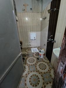 Bathroom Image of 1000 Sq.ft 2 BHK Apartment / Flat for rent in Sumel Jaipur for Rs. 8000