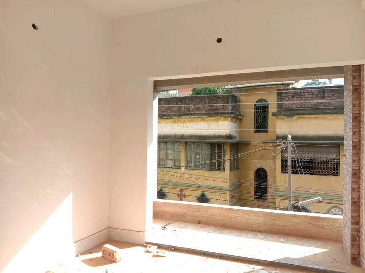 Complex Main Image 1