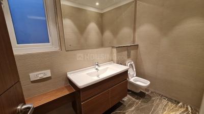 Bathroom Image of 5922 Sq.ft 4 BHK Builder Floor for sale in Shanti Niketan New Delhi for Rs. 280000000