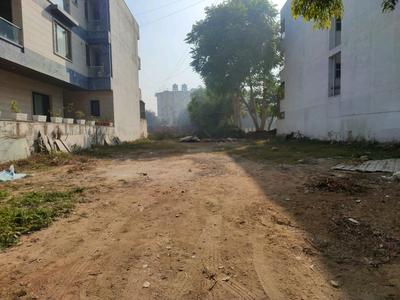 Image of 420 Sq.ft Residential Plot / Land for sale in DLF Phase 1, Sector 26A, Gurgaon for Rs. 230000000