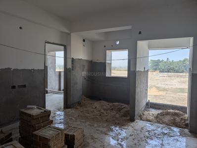 Living Room Image of 702 Sq.ft 2 BHK Apartment / Flat for sale in Realtech Nirman Curiocity Classic, New Town Kolkata for Rs. 5000000