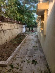 Balcony Image of 1800 Sq.ft 4 BHK Duplex for rent in Khokhra Ahmedabad for Rs. 35000