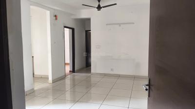 Living Room Image of 954 Sq.ft 2 BHK Apartment / Flat for rent in Supertech The Romano, Sector 118 Noida for Rs. 21000