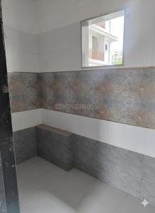 Bathroom Image of 810 Sq.ft 2 BHK Apartment / Flat for sale in Shree Siddheshwar Pride, Waghodia Road Vadodara for Rs. 3500000
