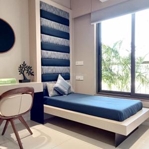 Bedroom Image of 1750 Sq.ft 3 BHK Apartment / Flat for sale in United Serene Elegancy, Bopal Ahmedabad for Rs. 9000000