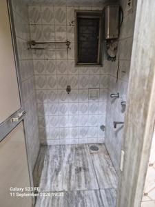 Bathroom Image of 375 Sq.ft 1 RK Apartment / Flat for rent in Meghdoot Trimurti, Borivali West Mumbai for Rs. 20000