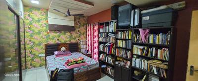 Balcony Image of 1550 Sq.ft 3 BHK Apartment / Flat for sale in Radiance Icon, Koyambedu Chennai for Rs. 27500000