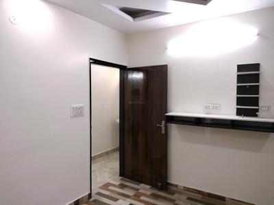 Bedroom Image of 650 Sq.ft 2 BHK Builder Floor for sale in Bharat Vihar New Delhi for Rs. 4600000