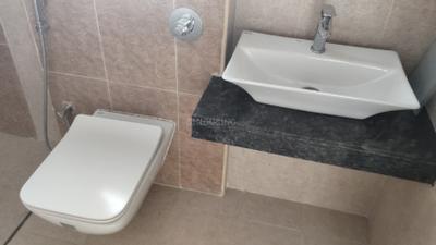 Bathroom Image of 600 Sq.ft 1 BHK Apartment / Flat for rent in Puravankara Purva Silversands Phase 1 Building 4 To 9, Mundhwa Pune for Rs. 28000