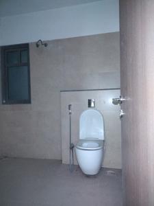 Common Bathroom Image of 1500 Sq.ft 3 BHK Apartment / Flat for sale in Skyi Songbirds , Bhugaon Pune for Rs. 9500000