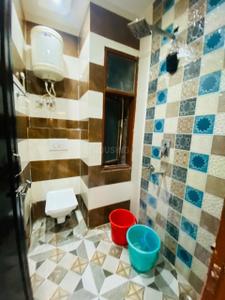 Image of 2250 Sq.ft 3 BHK Apartment / Flat for rent in Uttam Nagar, New Delhi for Rs. 25000