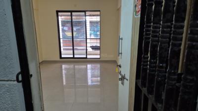 Living Room Image of 850 Sq.ft 2 BHK Apartment / Flat for sale in Radhey Puspanarayan Complex, Panvel Navi Mumbai for Rs. 4500000