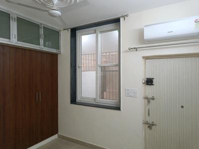 Study Room Image of 1500 Sq.ft 2 BHK Apartment / Flat for rent in DDA Sector C Pocket 6, Vasant Kunj New Delhi for Rs. 70000