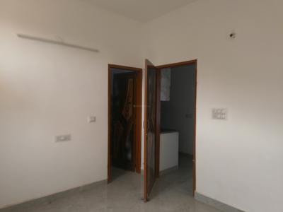 Bedroom Image of 750 Sq.ft 2 BHK Builder Floor for sale in DLF Ankur Vihar Ghaziabad for Rs. 2470630