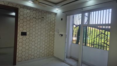 Living Room Image of 900 Sq.ft 2 BHK Builder Floor for rent in Chhattarpur New Delhi for Rs. 20100