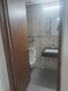 Bathroom Image of 900 Sq.ft 2 BHK Apartment / Flat for sale in Shapoorji Pallonji JoyVille, Sector 102 Gurgaon for Rs. 20500000