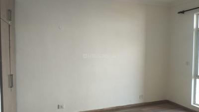 Bedroom Image of 1473 Sq.ft 2 BHK Apartment / Flat for sale in Raheja Vedaanta, Sector 108 Gurgaon for Rs. 15000000