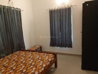 Bedroom Image of 1300 Sq.ft 3 BHK Independent House for rent in Panangad Kochi for Rs. 24000