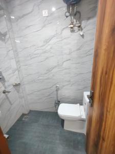 Image of 1500 Sq.ft 2 BHK Builder Floor for rent in Sector 27, Gurgaon for Rs. 51000