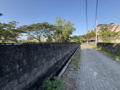 Image of 4500 Sq.ft Residential Plot / Land for sale in Chilavannur, Kochi for Rs. 1895000