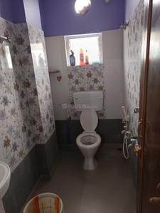 Bathroom Image of 1100 Sq.ft 3 BHK Apartment / Flat for rent in Kalyani Nadia for Rs. 13000