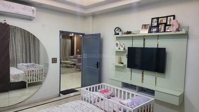 Bedroom Image of 3000 Sq.ft 9 BHK Independent House for rent in Sector 50 Noida for Rs. 260000
