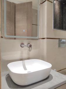 Common Bathroom Image of 2300 Sq.ft 4 BHK Builder Floor for sale in Sector 57 Gurgaon for Rs. 34000000