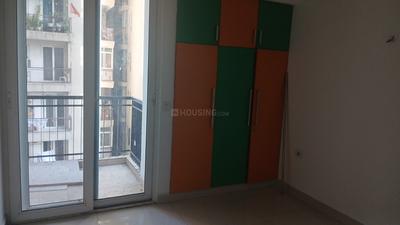 Bedroom Image of 1350 Sq.ft 2.5 BHK Apartment / Flat for sale in Rani Akriti Shantiniketan, Sector 143B Noida for Rs. 16000000