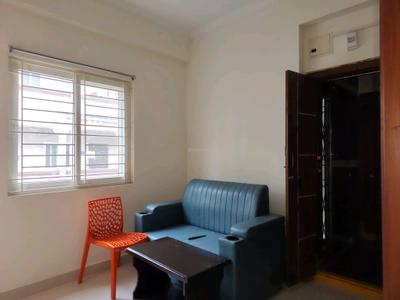 Living Room Image of 655 Sq.ft 1 BHK Apartment / Flat for rent in Kondapur Hyderabad for Rs. 25000