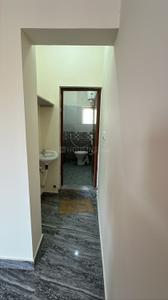 Bathroom Image of 1200 Sq.ft 1 BHK Independent House for rent in Kadugodi Industrial Area Bengaluru for Rs. 17000