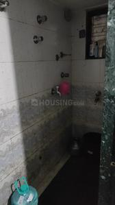 Bathroom Image of 250 Sq.ft 1 RK Apartment / Flat for rent in Thane West Thane for Rs. 7000