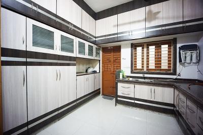 Kitchen Image of 5850 Sq.ft 5 BHK Independent House for sale in Bapunagar Ahmedabad for Rs. 31100000