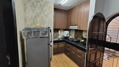 Kitchen Image of 650 Sq.ft 1 BHK Builder Floor for rent in Chittaranjan Park New Delhi for Rs. 35000