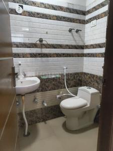 Image of 1100 Sq.ft 2 BHK Apartment / Flat for rent in Sector 43, Noida for Rs. 35000