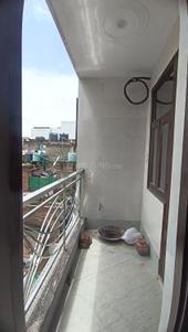Balcony Image of 600 Sq.ft 2 BHK Builder Floor for rent in Dashrath Puri New Delhi for Rs. 19000