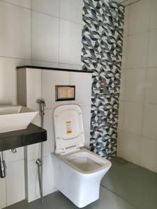 Common Bathroom Image of 630 Sq.ft 2 BHK Apartment / Flat for rent in Godrej Upavan, Bhiwandi Thane for Rs. 17000