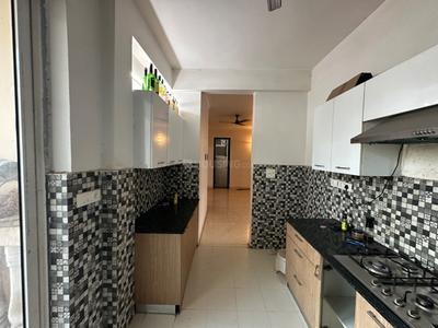 Kitchen Image of 3700 Sq.ft 4 BHK Builder Floor for rent in Ansal Esencia Sector 67, Sector 67 Gurgaon for Rs. 65000