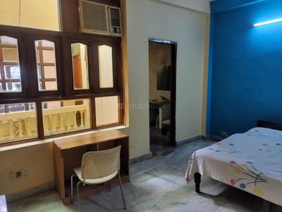 Bedroom Image of 1650 Sq.ft 2 BHK Builder Floor for rent in Sector 41 Noida for Rs. 33000