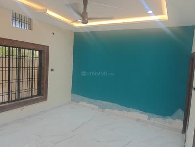 Bedroom Image of 1680 Sq.ft 3 BHK Duplex for rent in Srishti Swarnima Era Phase III Extension, Bahtarai Bilaspur for Rs. 26000