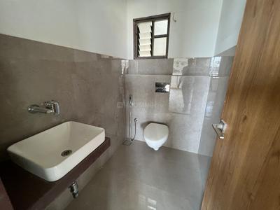 Bathroom Image of 3807 Sq.ft 4 BHK Apartment / Flat for sale in Swara The Orb, Navrangpura Ahmedabad for Rs. 26000000