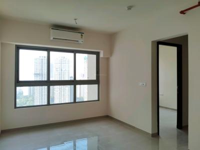 Living Room Image of 1100 Sq.ft 3 BHK Apartment / Flat for sale in Lodha Amara, Kolshet Thane for Rs. 19000000