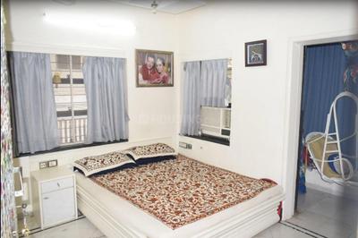 Bedroom Image of 1100 Sq.ft 2 BHK Apartment / Flat for sale in Juhu Mumbai for Rs. 50000000