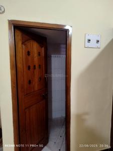 Bathroom Image of 600 Sq.ft 1 BHK Builder Floor for rent in Yelahanka New Town Bengaluru for Rs. 14000