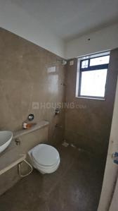 Bathroom Image of 450 Sq.ft 1 BHK Apartment / Flat for sale in Ascend Tower, Malad West Mumbai for Rs. 11500000
