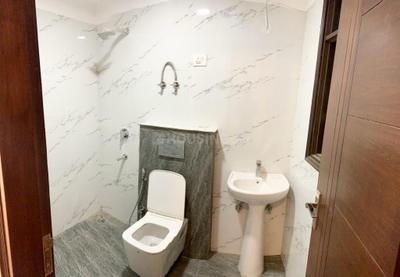 Bathroom Image of 1170 Sq.ft 3 BHK Apartment / Flat for sale in Chhattarpur New Delhi for Rs. 6000000